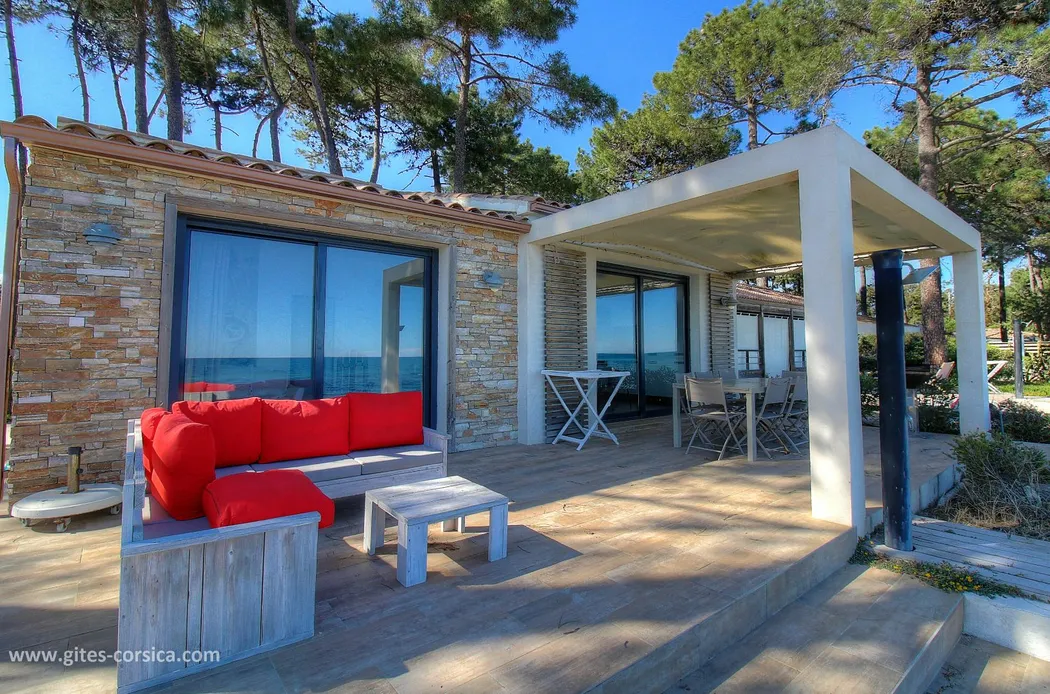 VILLA CENTURI N°5 Villa de Vignale- La résidence